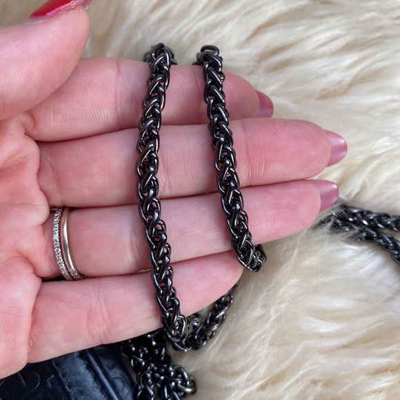 Gucci Wallet on a Chain Logo Embossed Black Leather - Picture 8 of 9